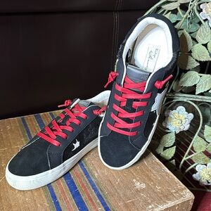Vintage Havana Black Cowhair New 8 Women’s Tennis Shoes Red Laces